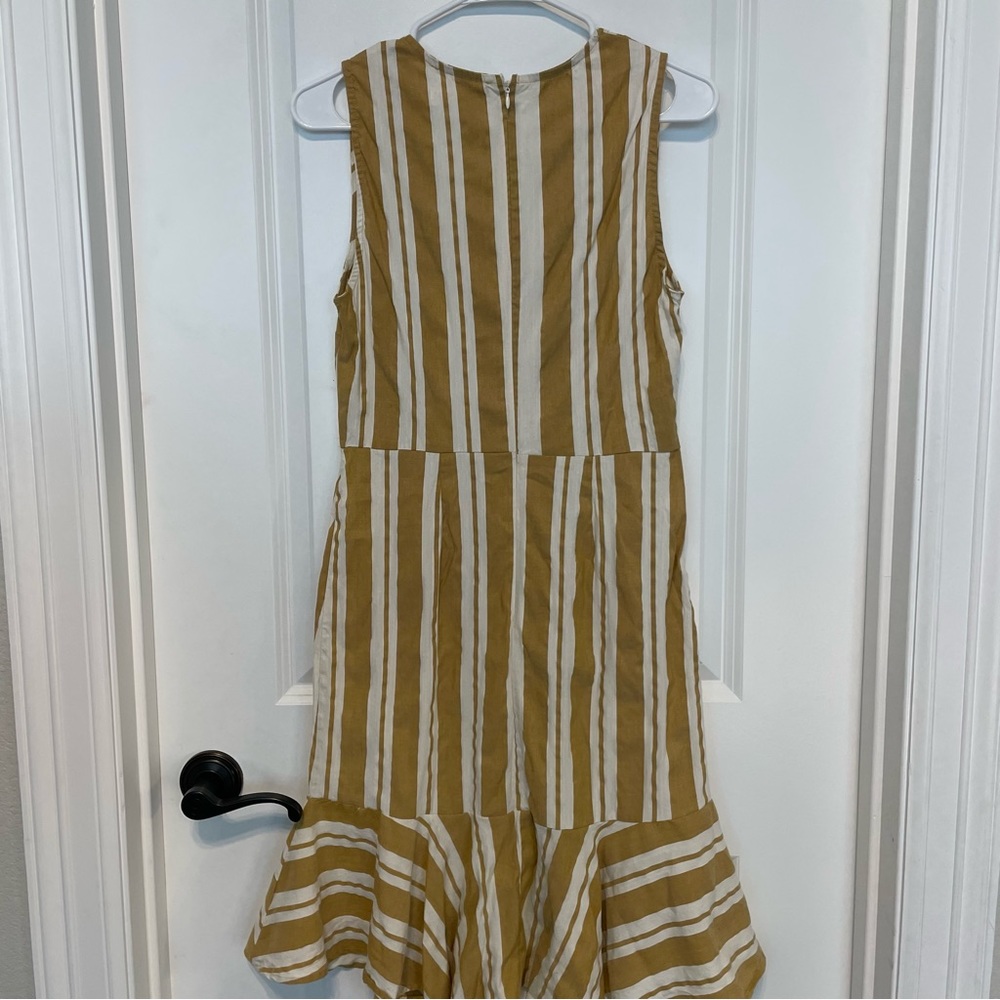 Linen dress with white and mustard stripes - Picture 6 of 8